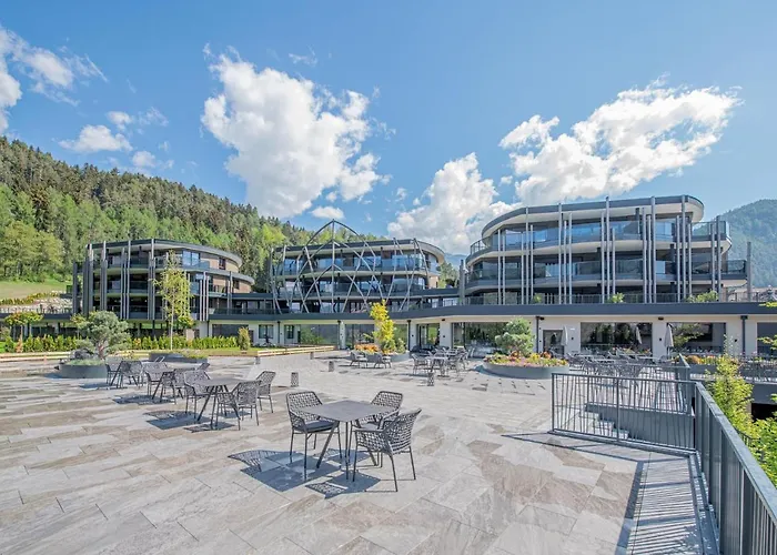 Leitgam Luxury Hotel For Two