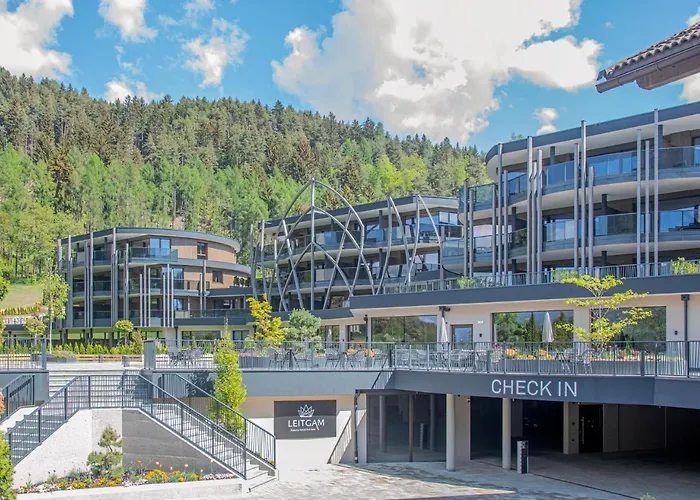 Leitgam Luxury Hotel For Two